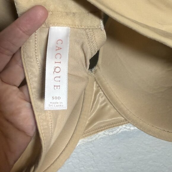 Light Beige Cacique Full Coverage Underwire Bra 50D With Lace Detail - Picture 6 of 6
